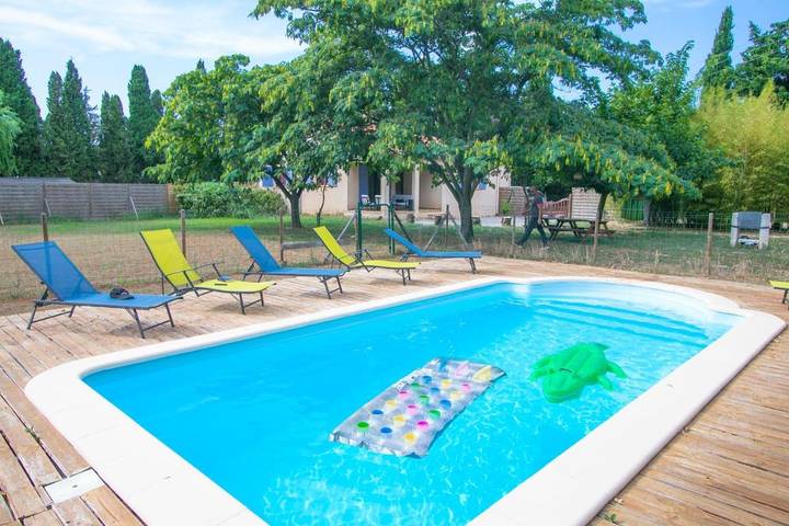 Location de vacances pour 6 personnes, avec jardin ainsi que piscine et vue à Camélas - 3