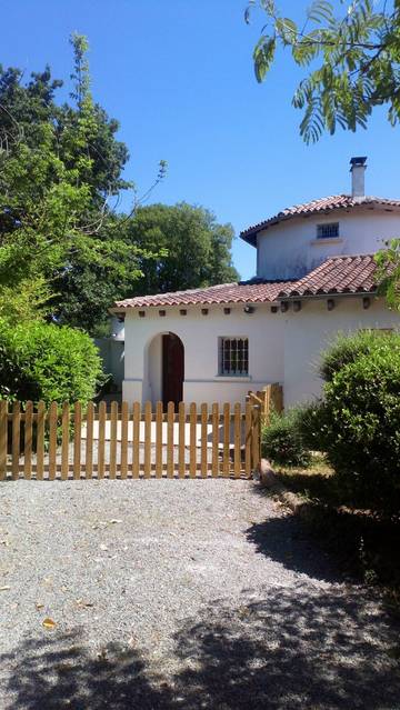 Gîte pour 5 personnes, avec jardin et terrasse, animaux acceptés en Charente-Maritime
