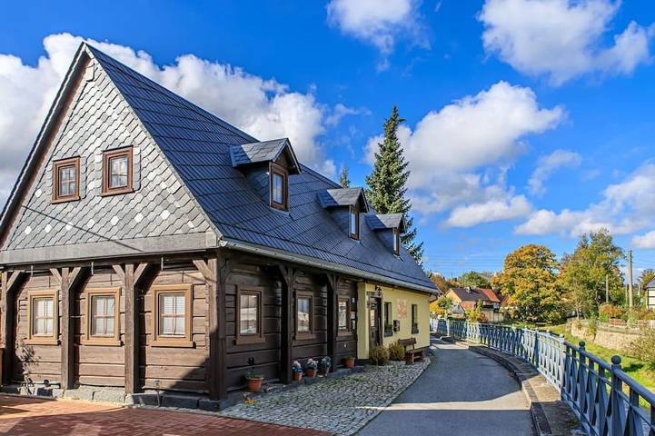 Ferienhaus für 7 Personen, mit Garten in Großschönau