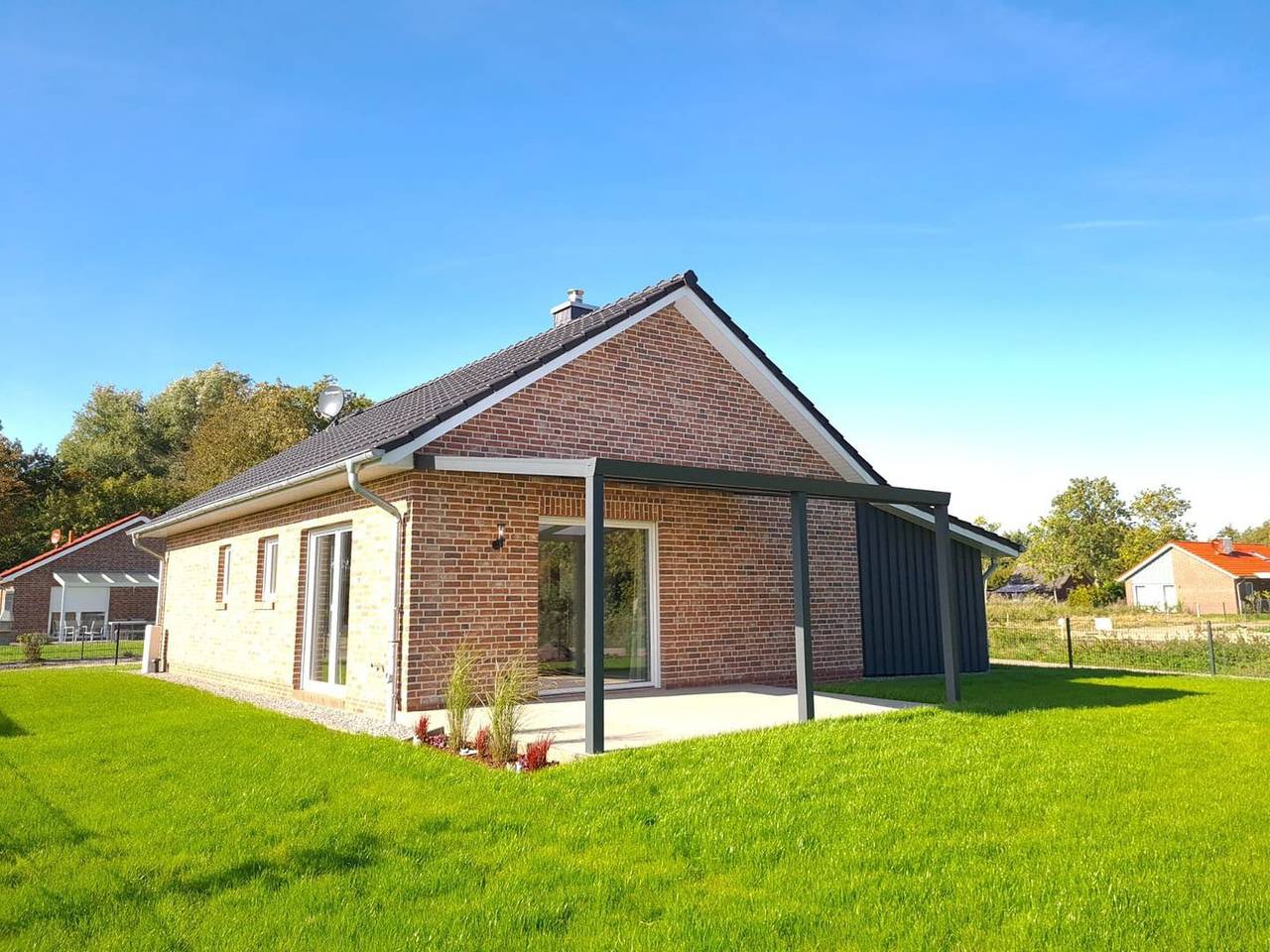 Küstenbrise – hundefreundliches Ferienhaus mit Sauna an der Nordseeküste in Sehestedt (Jade), Jade