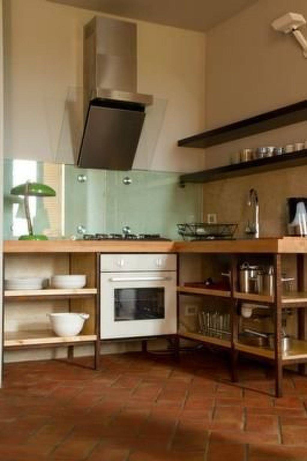 Appartamento intero, Wohnung "Villa Famiglia" mit Blick auf das Wasser in Volterra, Pisa e dintorni