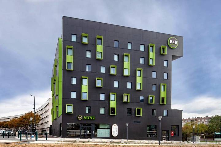 Hôtel pour 2 personnes, animaux acceptés à Gennevilliers - 2