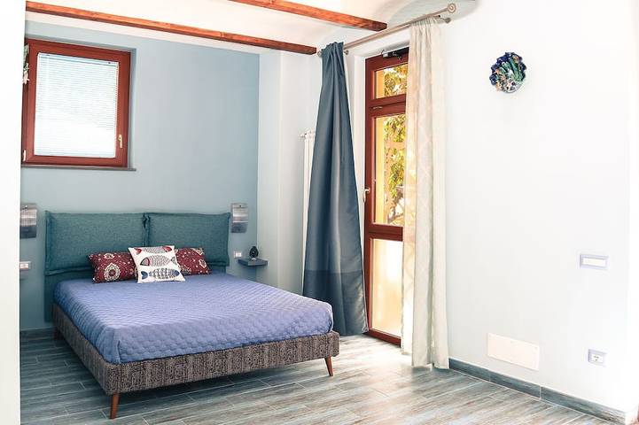 Gîte pour 3 personnes, avec Jacuzzi et Jardin à Scala - 2