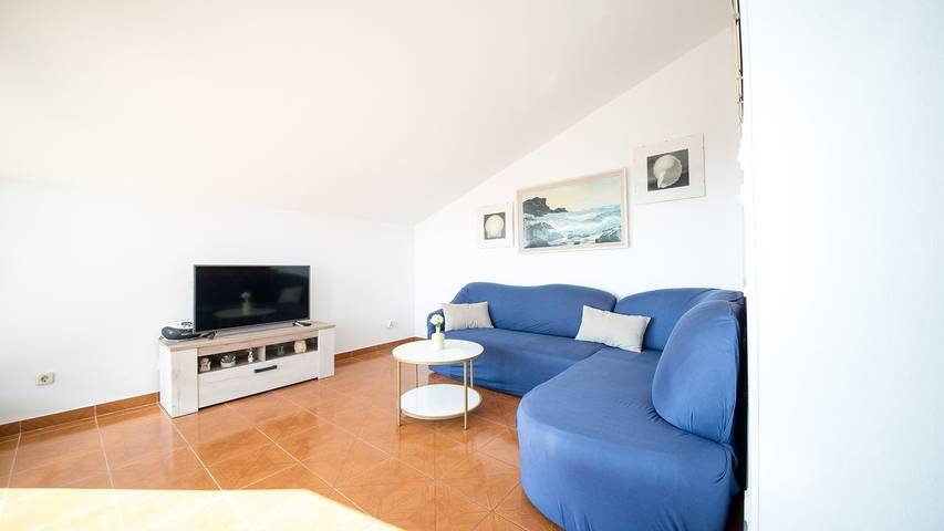 Ferienwohnung für 5 Personen, mit Terrasse in Vrsi - 2