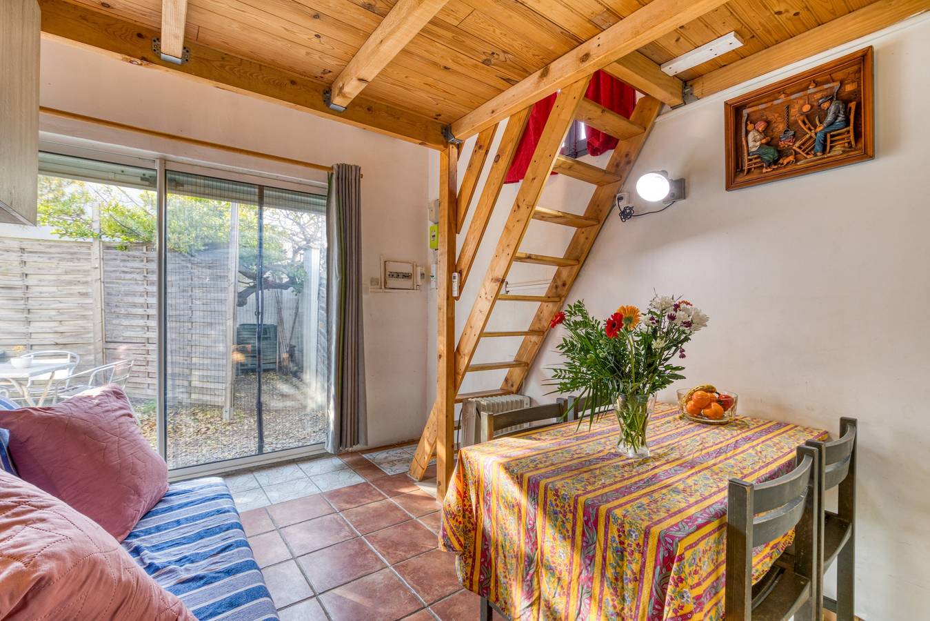 Studio entier, Le Martin-Pêcheur – Appartement avec jardin privé et Wi-Fi, proche plages et centre ville in Saintes-Maries-de-la-Mer, Côte méditerranéenne (France)
