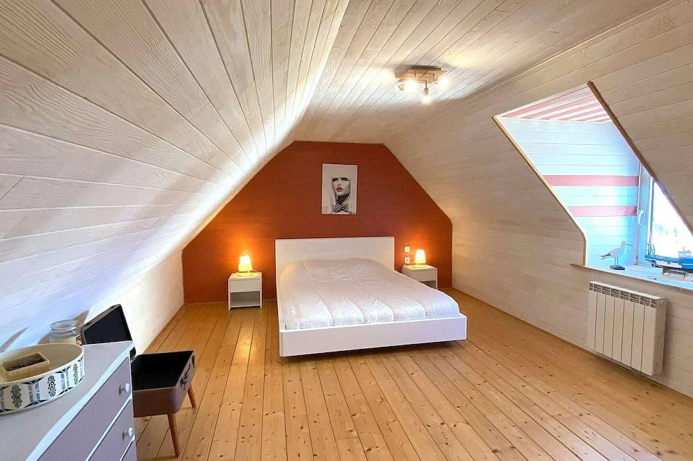 Schönes Haus mit Wlan, Garten, Terrasse, nahe am Strand in Ile Grande in Île-Grande, Pleumeur-Bodou