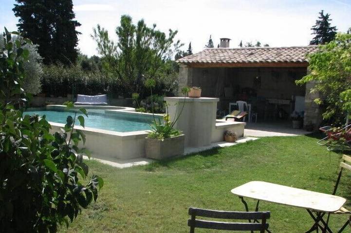 Maison de vacances pour 4 personnes, avec Terrasse et Jardin à Mazan