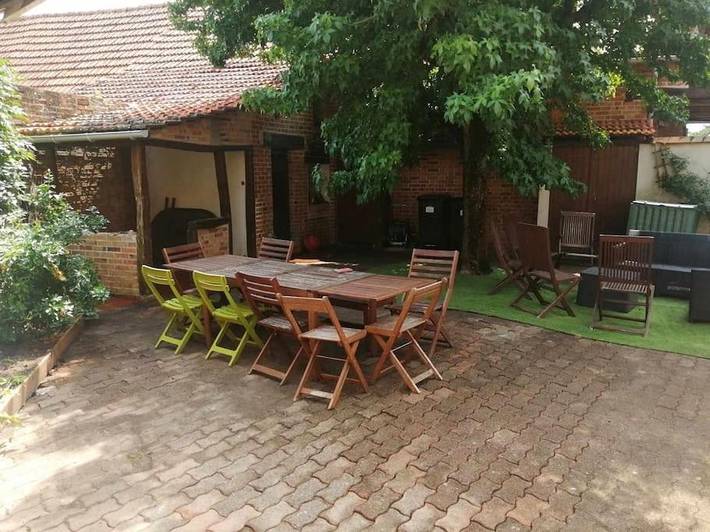 Location de vacances pour 15 personnes, avec Terrasse à Yvoy-le-Marron
