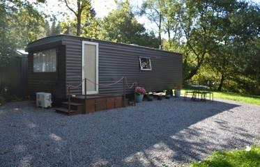 Caravane pour 4 personnes, avec jardin, animaux acceptés dans Hockai