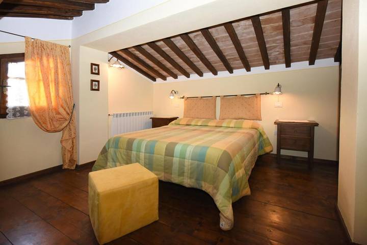 Ganze Wohnung, Apartment 'Giallo - La Valle Del Sole' mit Bergblick und Wlan in Castiglione d'Orcia und Umgebung, Orciatal