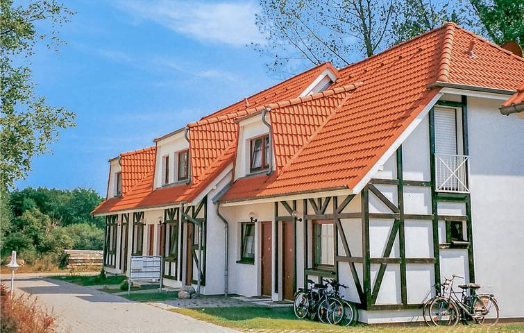 Ferienwohnung für 3 Personen, mit Terrasse und Garten in Gustow