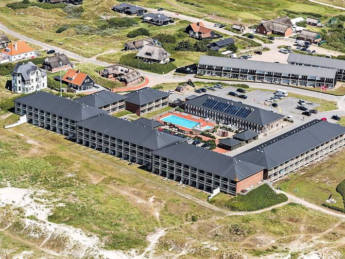 Ferienpark für 4 Personen, mit Balkon/Terrasse und Balkon sowie Terrasse und Pool in Dänemark - 2
