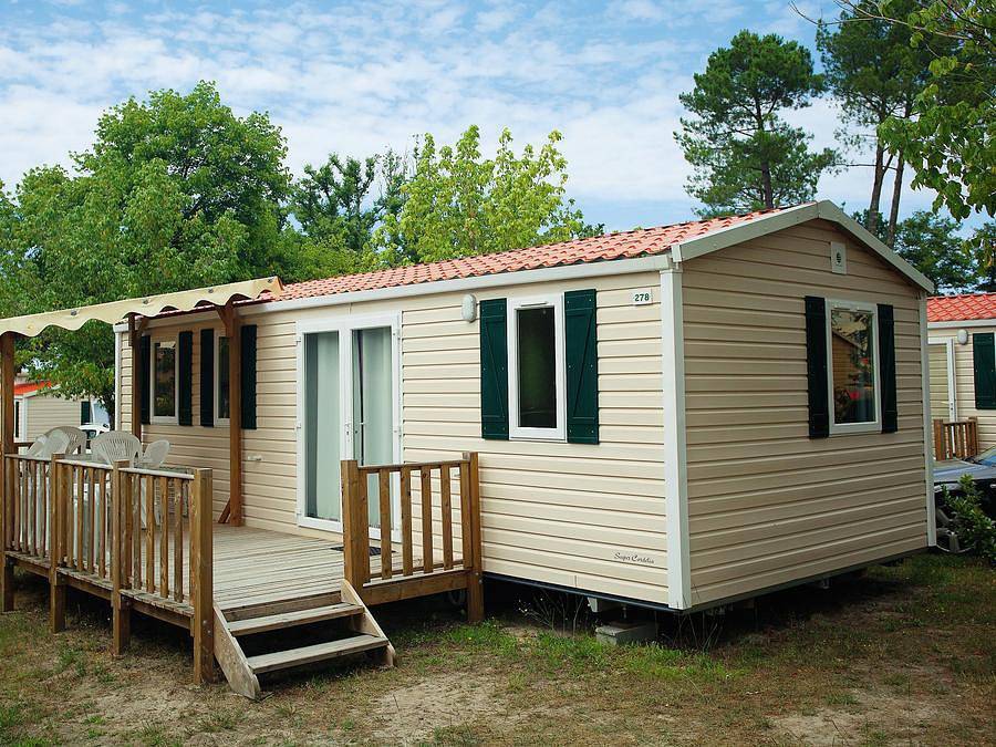Camping Bi Village  - Mobile home 6 persons - Mobil-home | Classic | 3 Bedrooms | 6 Pers. | Raised terrace | Air-con. in Valbandon, Southcoast Istria