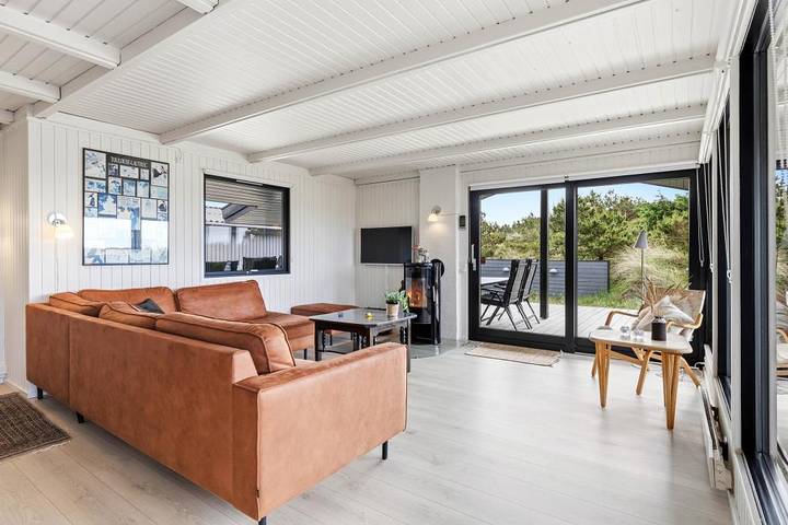 Ferienhaus mit Meerblick für 6 Personen, mit Balkon/Terrasse und Ausblick sowie Terrasse, mit Haustier in Vejers Strand - 2