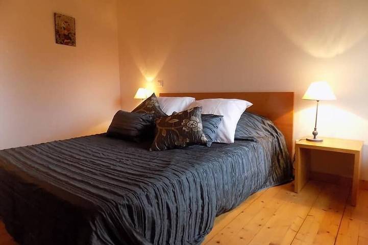 Location de vacances pour 8 personnes, avec jardin dans Sénaillac-Latronquière - 3