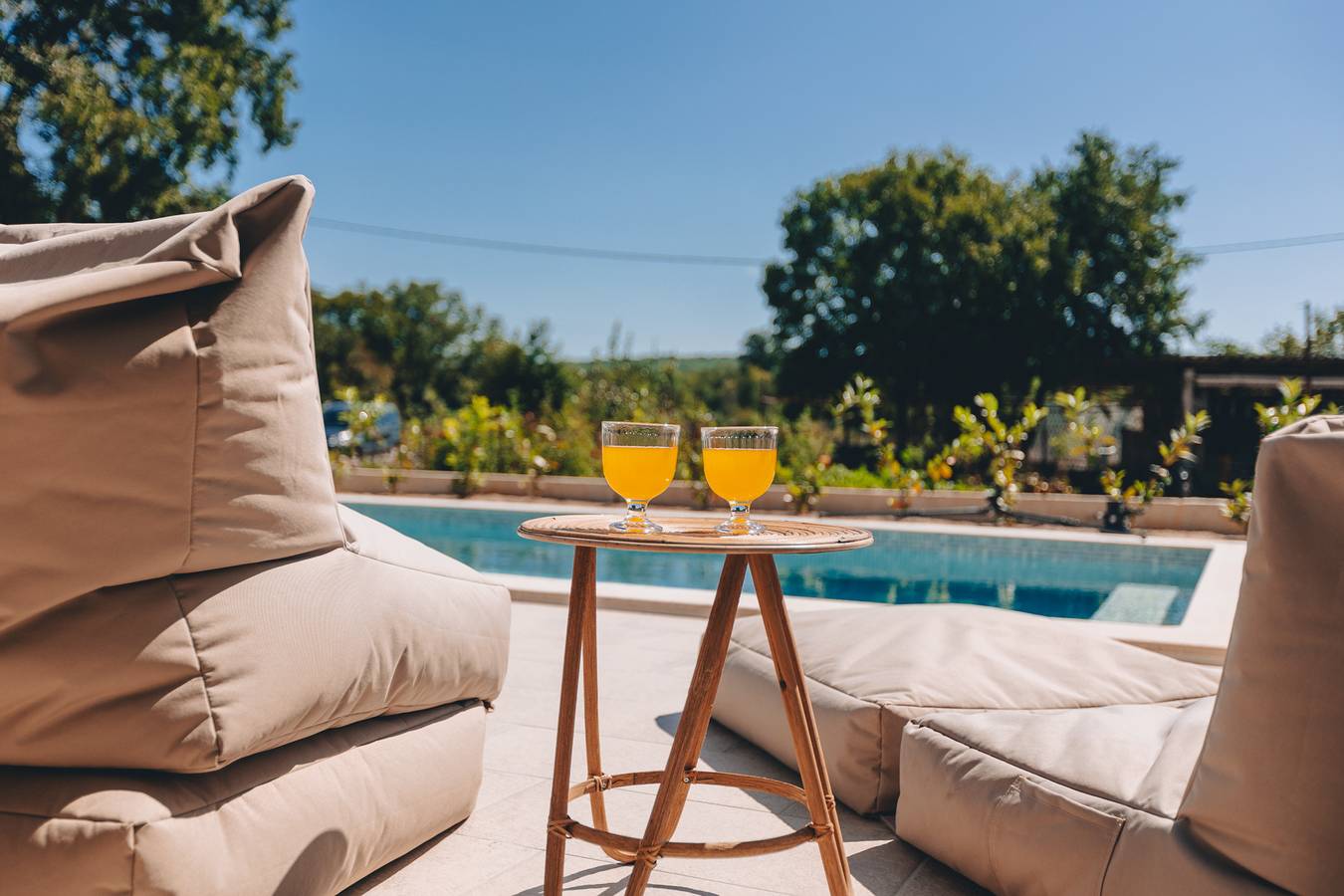 Villa Malina with heated pool in Malinska-Dubašnica, Krk