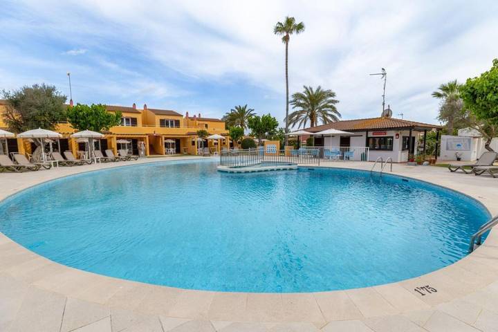 Gîte pour 3 personnes, avec piscine et jardin à Cala en Blanes - 2