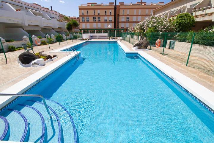 Gîte pour 2 personnes, avec piscine ainsi que jardin et vue, animaux acceptés dans Los Martínez - 3