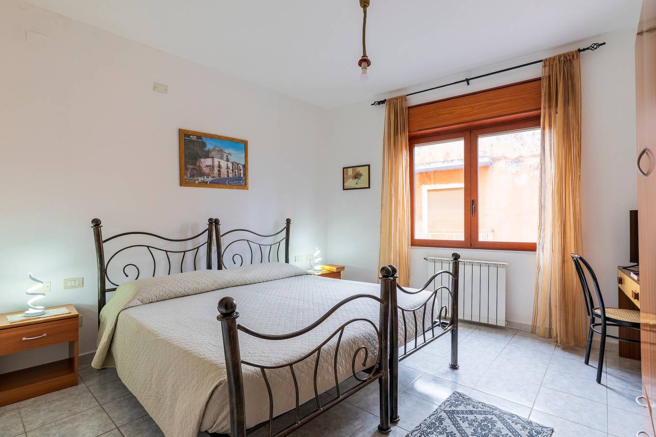 Double Room 206 with Air Conditioning in Jerzu, Barbagia