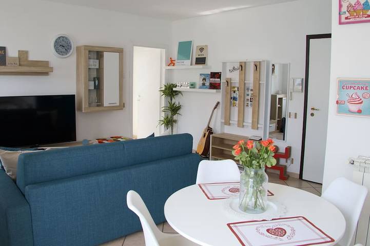 Appartamento per 4 persone, con balcone in Comune di Sesto Calende