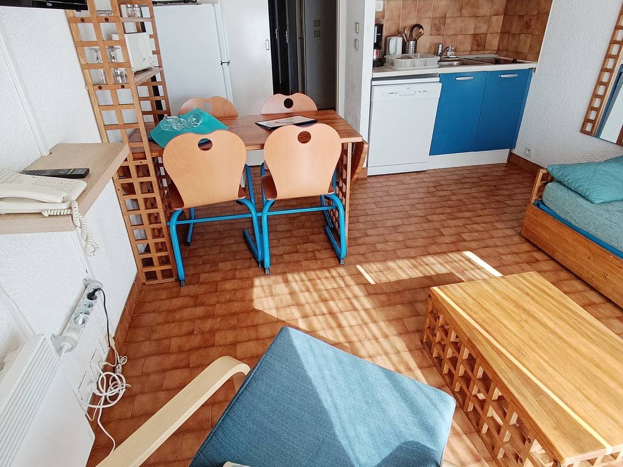 Ganzes Studio, Studio für 6 Personen mit Wlan, Meerblick in Roquebrune-Cap-Martin in Roquebrune-Cap-Martin, Nizza und Umgebung