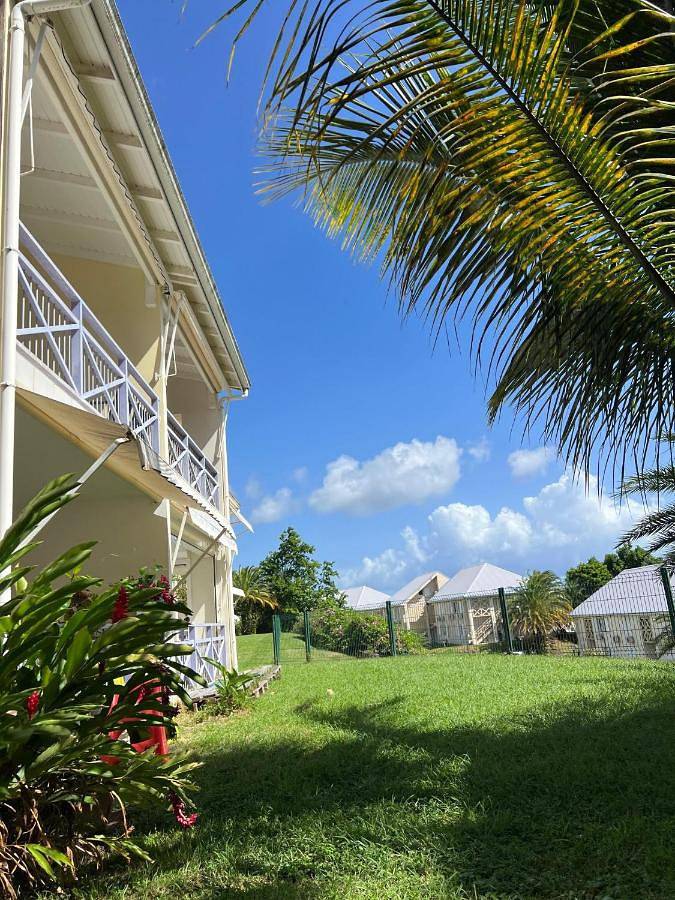Gîte pour 4 personnes, avec piscine ainsi que jardin et vue à Saint-Claude (Guadeloupe) - 2
