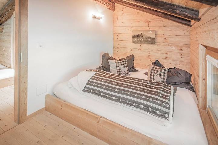 Location de vacances pour 2 personnes, avec terrasse et jardin à Brienz - 2