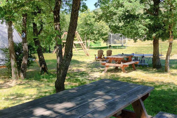 Gîte pour 4 personnes, avec jardin ainsi que terrasse et piscine à La Roche-sur-le-Buis - 4