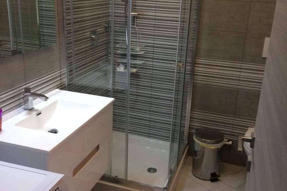 Apartamento entero, Royal Apartament in Ciampino, Castelli Romani