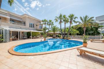 Villa in Calvià, Serra de Tramuntana für 12 