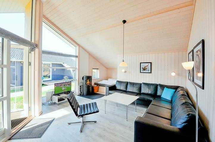 Ferienhaus für 10 Personen, mit Whirlpool und Sauna sowie Terrasse, mit Haustier in Großenbrode - 4