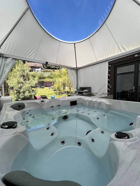 Gîte pour 4 personnes, avec jardin ainsi que terrasse et jacuzzi dans Sarreguemines - 4