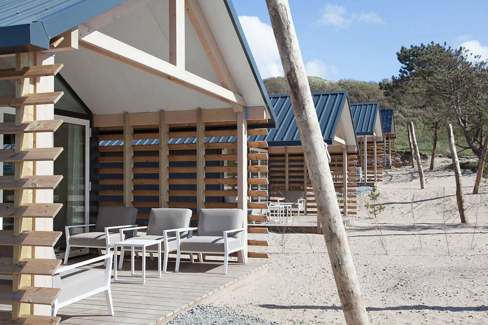 Komfortable Lodge mit Kombimikrowellein Bloemendaal in Overveen, Nationaal Park Zuid-Kennemerland