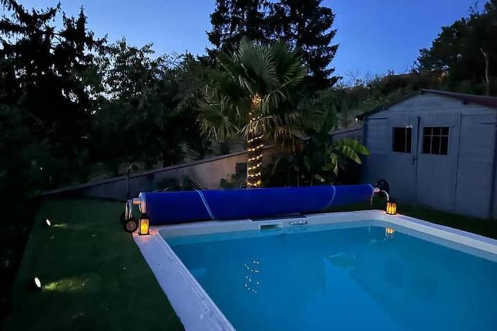 Ferienhaus für 7 Personen, mit Balkon und Garten - 1