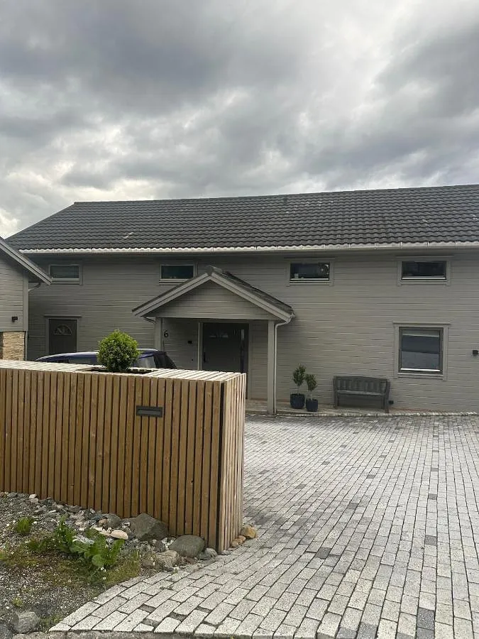 Villa für 12 Personen, mit Ausblick und Garten, mit Haustier - 1