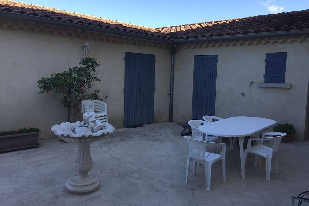 Appartement entier, Gîte à la campagne in Carpentras, Parc naturel régional du Mont-Ventoux