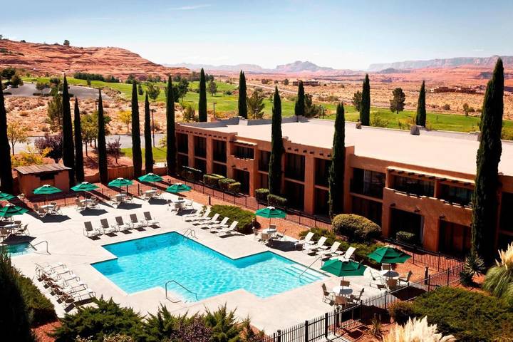 Hôtel pour 3 personnes, avec piscine