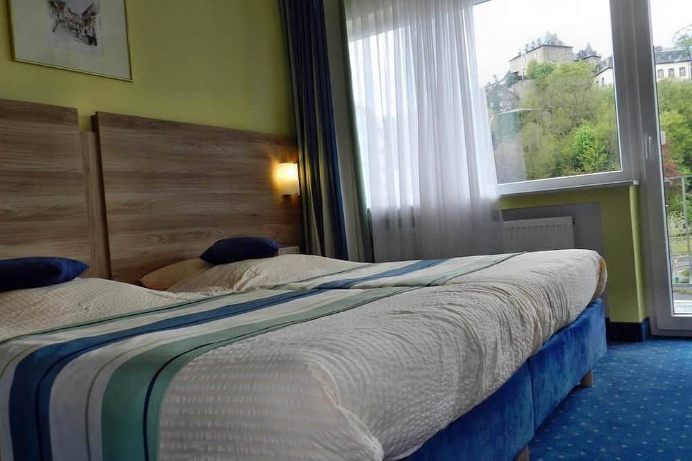Doppelzimmer Komfort Dusche/Wc - Hotel Schlossblick in Blankenheim, Naturpark Hohes Venn-Eifel