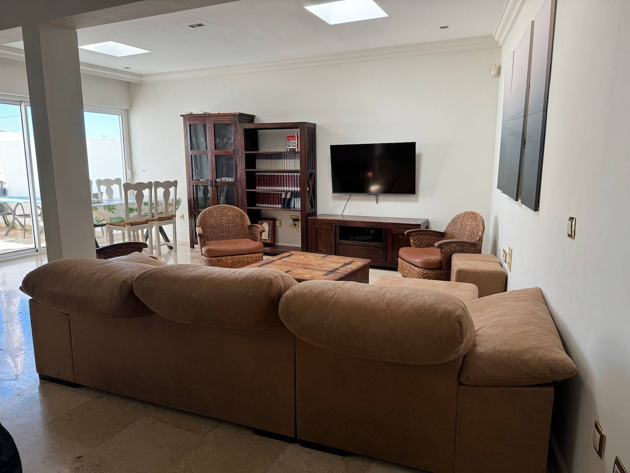 Casa Vacacional 'Preciosa' con Vista a la Montaña, Wi-Fi y Aire Acondicionado in Tahiche, Teguise