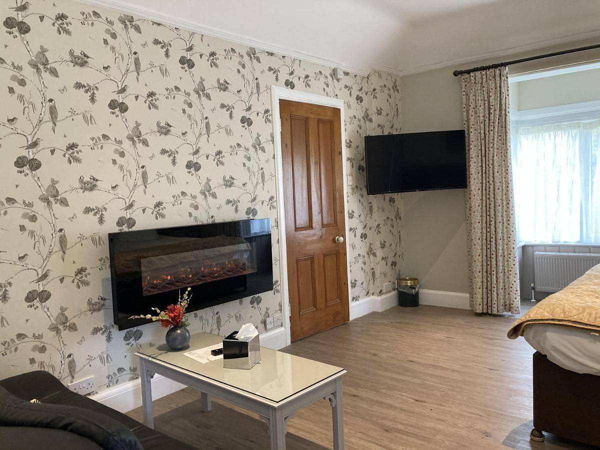 Small Double Room in Lyndhurst, Hampshire