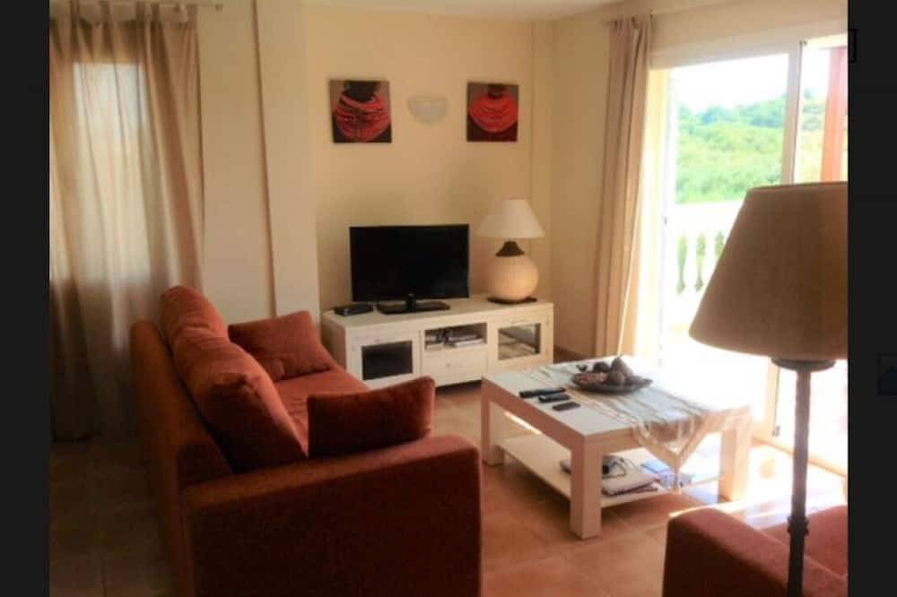 Entire apartment, Penthouse Apartment Cala Anguila Balcony in Cala Anguila, Manacor