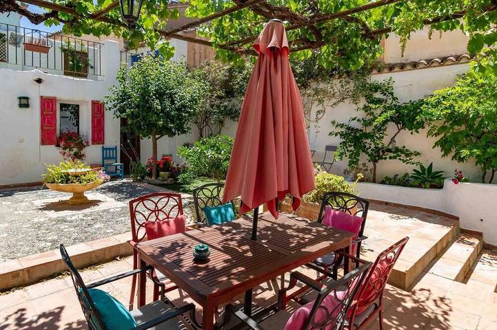 Cottage für 6 Personen, mit Balkon und Garten - 1