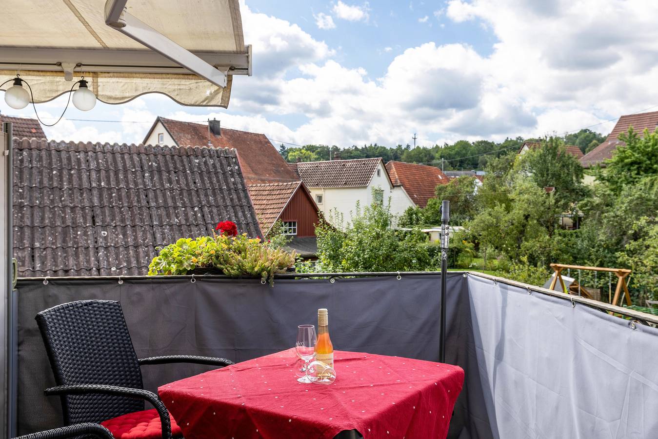 Ganze Wohnung, Ferienwohnung Zu Hause Auf Zeit" mit Balkon und Wlan in Balingen, Neckar-Alb