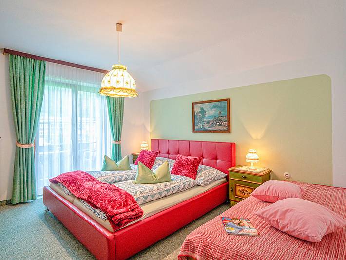 Geheel vakantieappartement, Vakantieappartement voor 6 personen met balkon in Zell am Ziller, Bezirk Schwaz