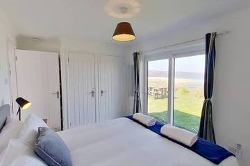Chalet for 4 People in Hayle, Cornwall, Photo 3
