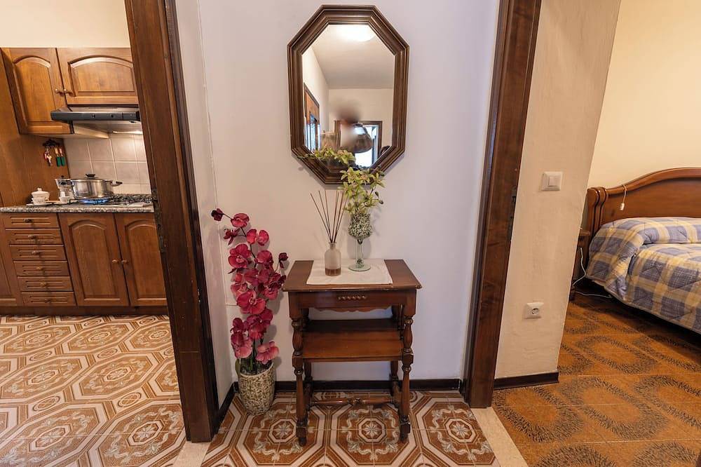 Appartement entier, Casa Dei Rimonei 1, apartment in the center of Breguzzo (Campiglio area) in Breguzzo, Sella Giudicarie