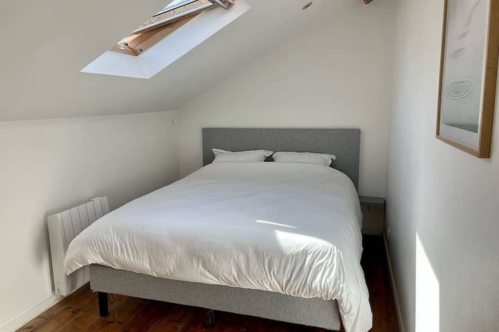 Location de vacances pour 8 personnes, avec terrasse ainsi que jacuzzi et jardin à Angresse - 2