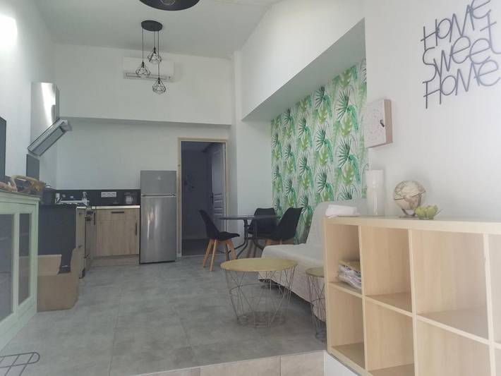 Gîte pour 3 personnes, avec terrasse ainsi que piscine et jardin, animaux acceptés à Buanes - 3