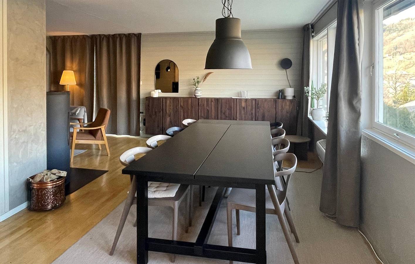 Vacation house for 9 people with yard in Hardangerfjord