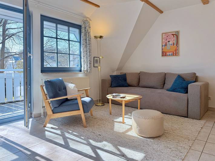 Ganze Wohnung, Eichen-Deck: Helle Wohlfühloase mit großem Sonnenbalkon & Boxspring-Komfort in Prerow, Fischland - Darß - Zingst